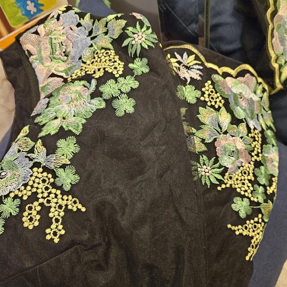 NWT!!! Absolutely Beautiful Donna Ricco Black Floral Mesh Sheath Dress S… - Picture 10 of 11